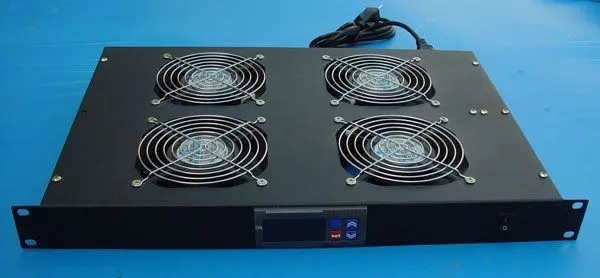 Полка вентиляторная 19", 1U/4 с термостатом, с кабелем, черная